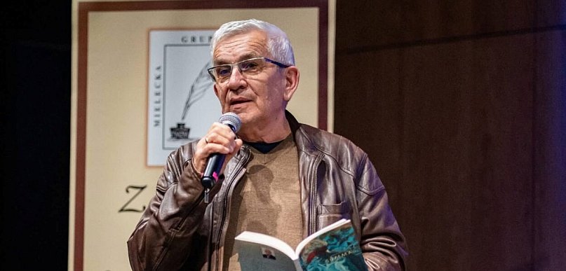„Poeta i sztuczna inteligencja” – niezwykłe spotkanie o poezji, AI i przyszłości