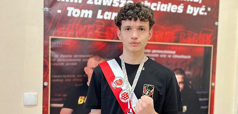 Mikołaj Kapinos wicemistrzem Polski kadetów. Tak przywitał go klub