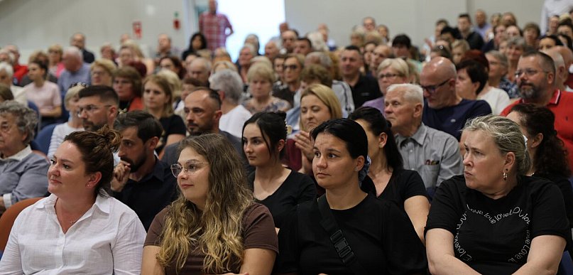 Debata o przyszłości szpitala. Dominował sprzeciw wobec konsolidacji [FOTO]