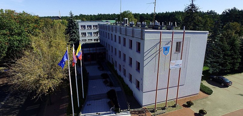 Radna pyta o wynagrodzenia zarządu MPGK i zakup samochodu. Znamy odpowiedź