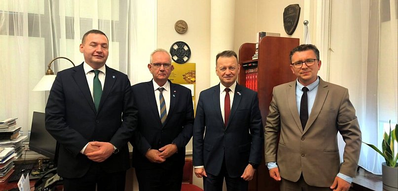 Interweniowali w Warszawie. Chodzi o przyszłość PZL Mielec
