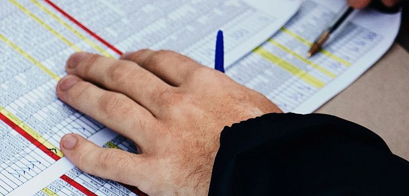 Jak sprawnie przejść przez elektroniczny proces składania wniosku o pozwolenie zin