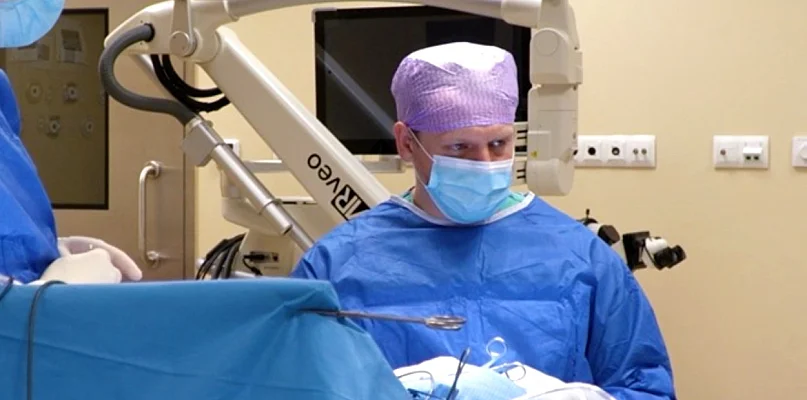 Sukces neurochirurga z Mielca! Wszczepił pierwszą taką zastawkę - 101678