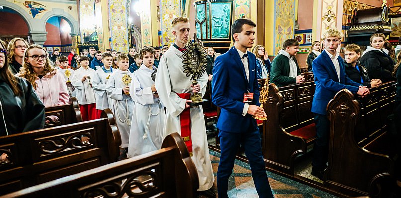 Wieczór z relikwiami zamiast Halloween [WIDEO, FOTO] - 101753