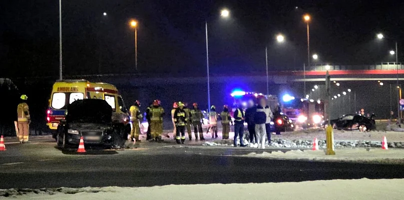 Wypadek w Tuszowie Narodowym! Audi zderzyło się z BMW - 104629