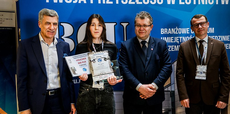 Nastolatka z Wielkopolski triumfuje w konkursie robotycznym [FOTO]