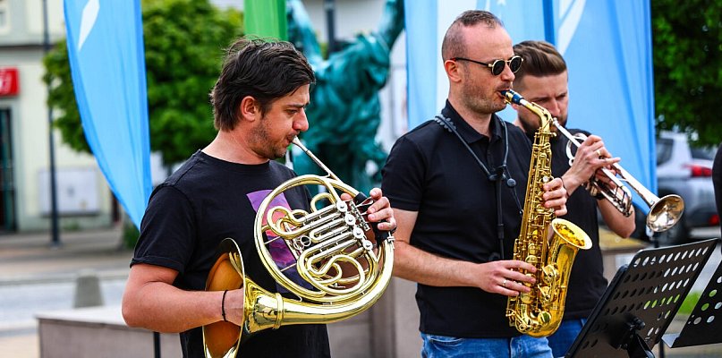 Mini koncert na mieleckim Rynku promował wyjątkowe wydarzenie
