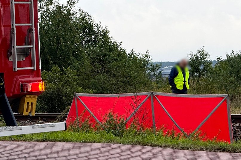 Tragiczny wypadek na torach! Nie żyją dwie osoby