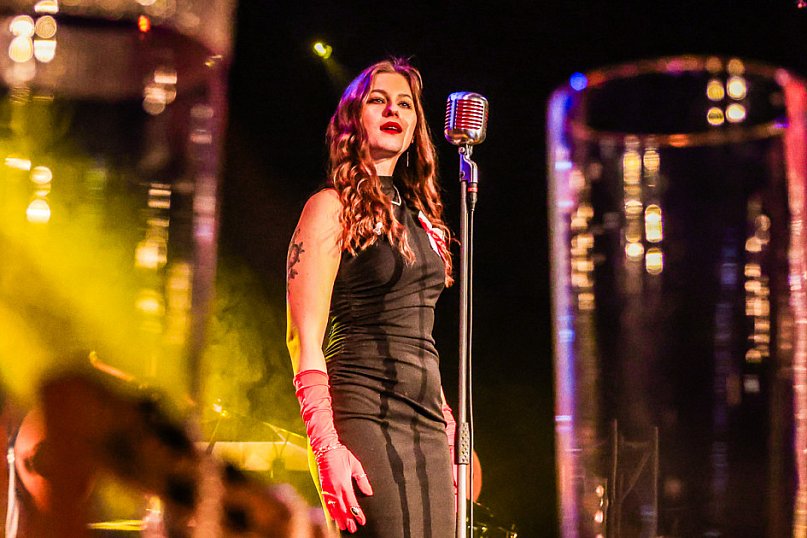 Koncert Nareszcie Niepodległa - piosenki 20-lecia międzywojennego w DK Przecław