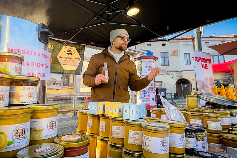 Jarmark Świąteczny 2025