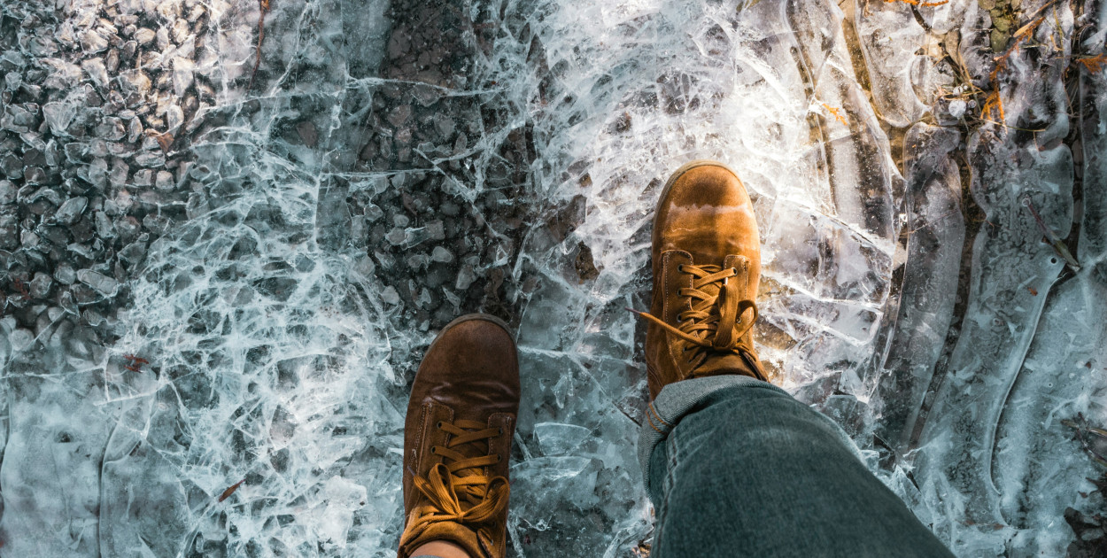 IMGW ostrzega przed oblodzeniem w południowej Polsce