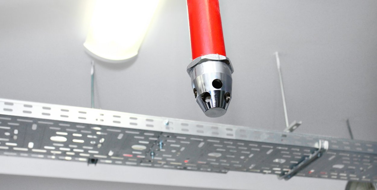 Gazowe systemy gaśnicze – jak działają i kiedy warto je stosować?