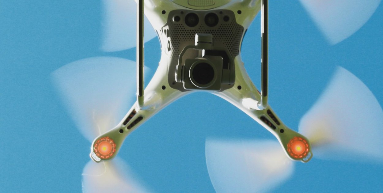 Będzie zakup kolejnych dronów. Tym razem dla szkoły