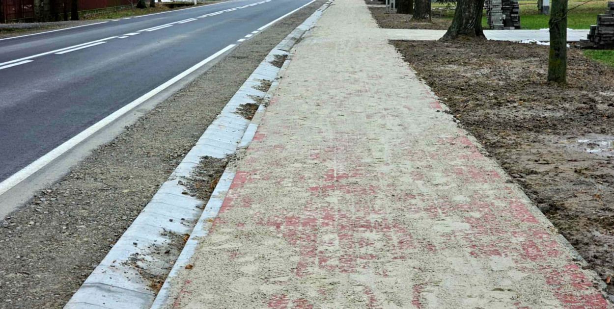 Nowe chodniki przy drogach wojewódzkich. Gdzie powstaną?