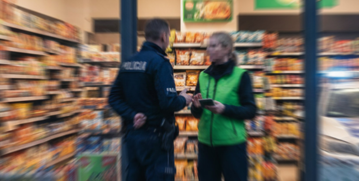 Awantura w Żabce. Rzucił kobietę na podłogę