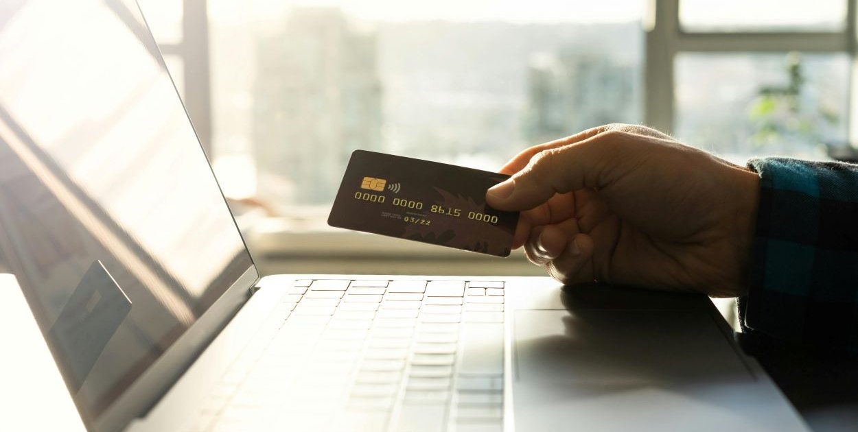 Jak korzystać z karty z limitem kredytowym?