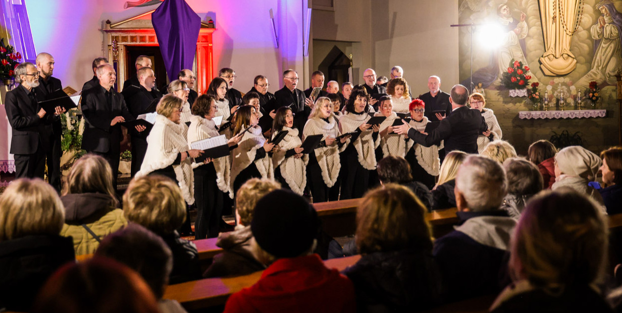 Koncert pasyjny na Smoczce. „Siedem ostatnich słów…” [FOTO]