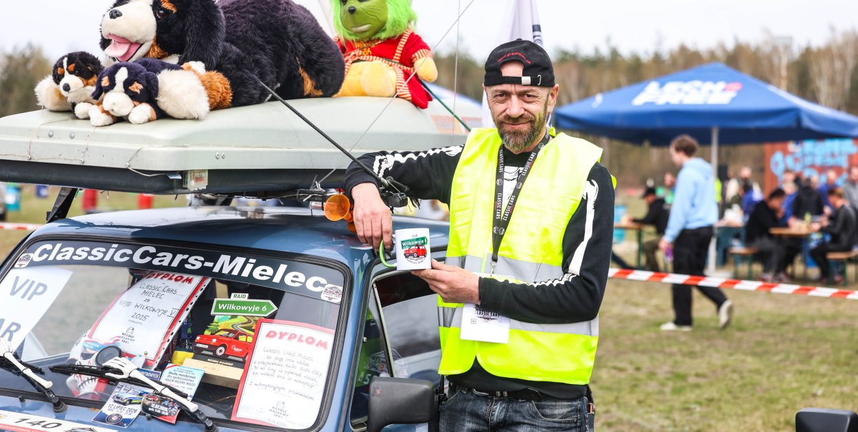 Tłumy na Classic Cars Mielec Spot. 155 pojazdów [FOTO]