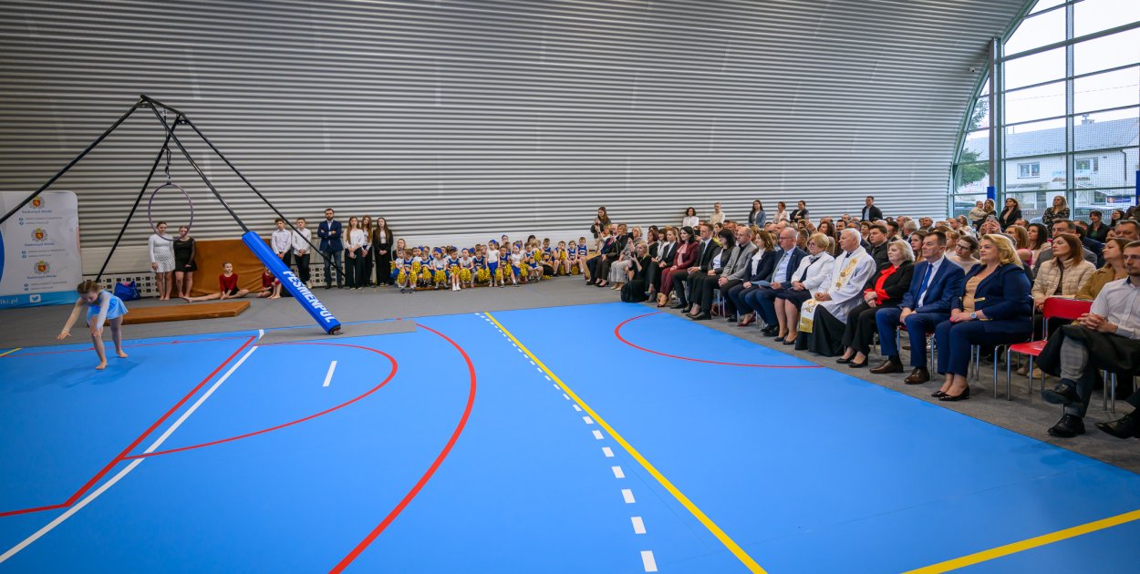 Nowa sala sportowa w Partyni otwarta. Inwestycja za ponad 5 mln zł