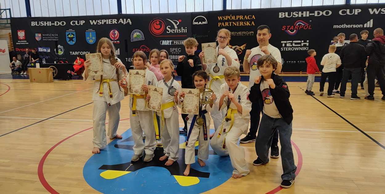 Mocny występ mieleckich karateków. Osiem medali na BUSHI-DO CUP
