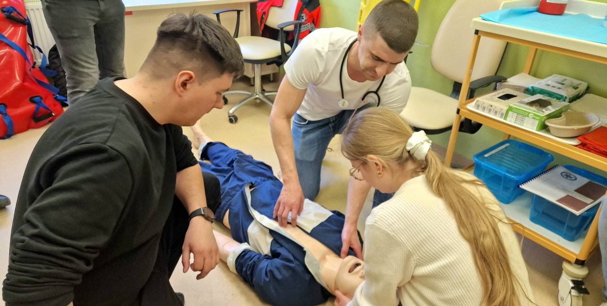 Ratownicy szkolą się w Mielcu. Trwają specjalistyczne zajęcia dla medyków