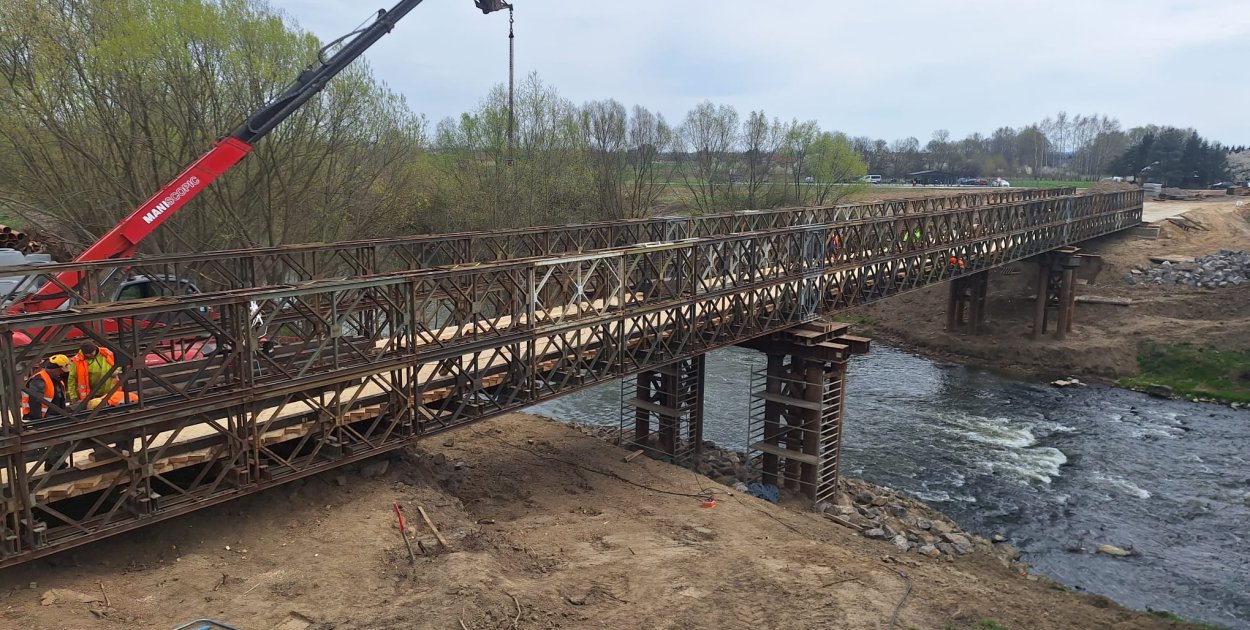 Utrudnienia w Dąbrówkach. Rusza kolejny etap budowy mostu na Wisłoku