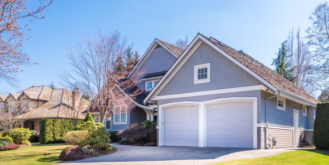 Hydroizolacja fundamentów: kiedy styrodur i masy bitumiczne to absolutna konieczno