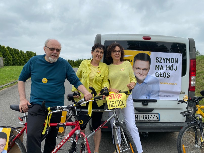 Elżbieta Burkiewicz w trakcie kampani prezydenckiej Szymona Hołowni. Elżbieta Burkiewicz w trakcie kampani prezydenckiej Szymona Hołowni.